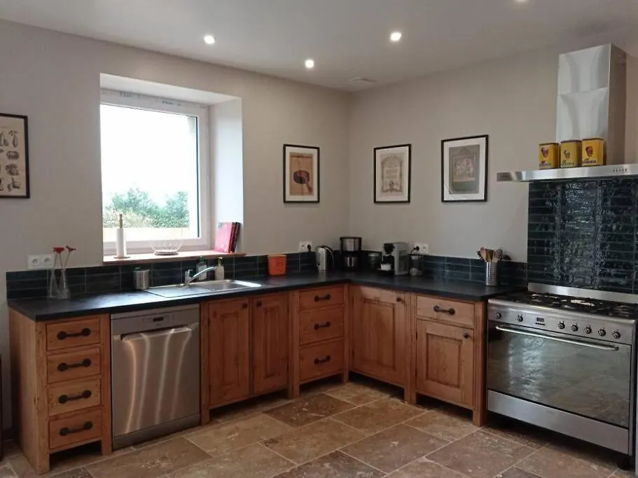 Maison De Vacances L'Eclardiere La Chapelle-Janson Holiday home